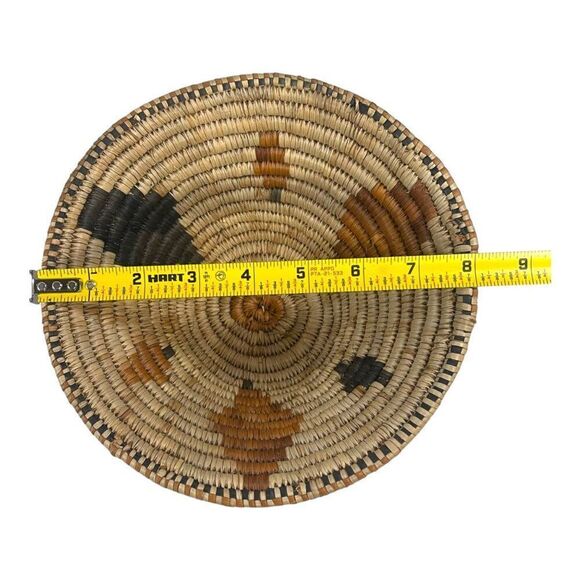 Vintage Africa Woven Coil Basket Bowl 8”X 3.5" Centerpiece Fruit Serving Storage - Picture 5 of 5
